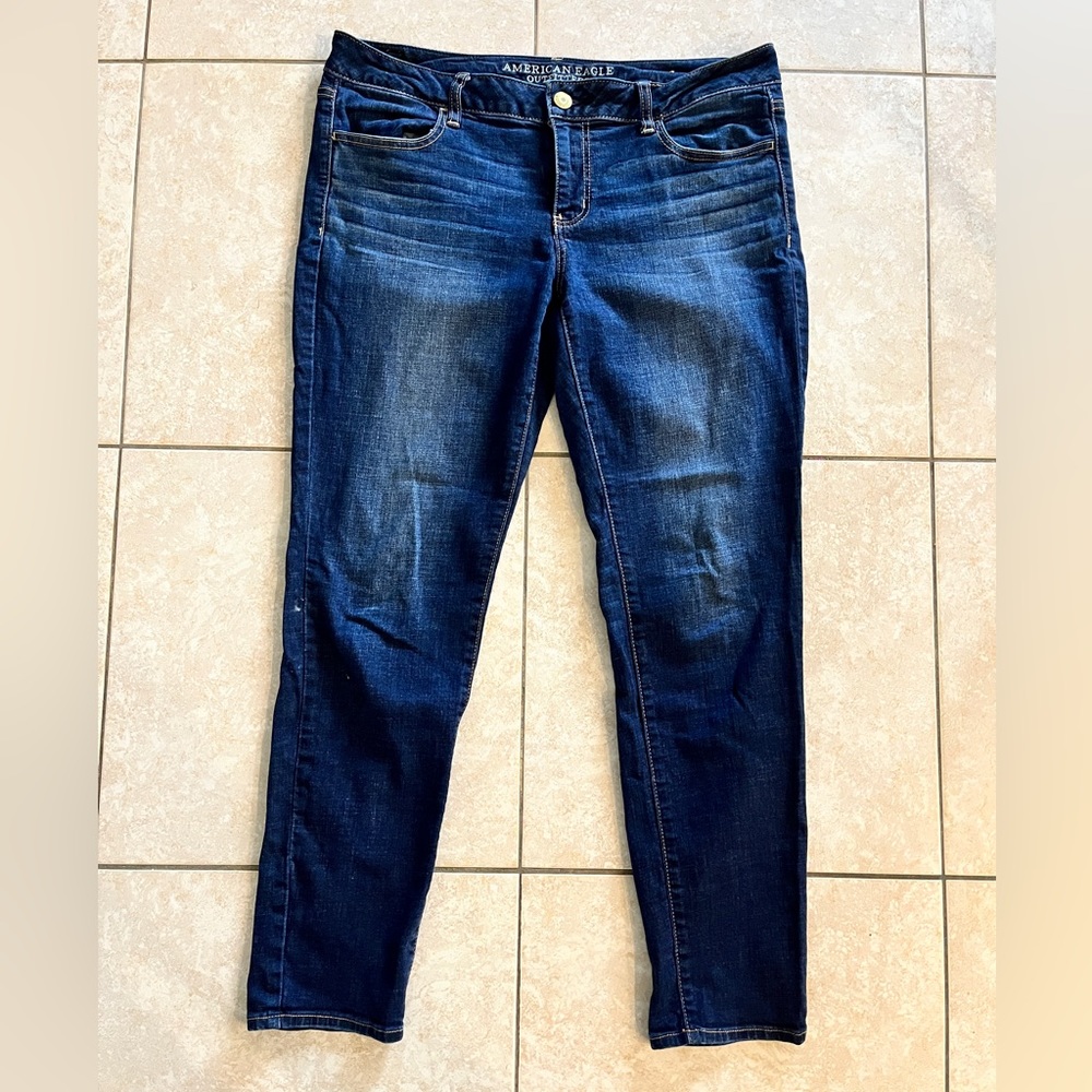 American Eagle Dark Wash Skinny Jeans